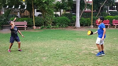 Throw & Catch Ball Game Fun Toy Catch and Throw Ball Outdoor Games for Kids Mix Colors Full Size 1 Set