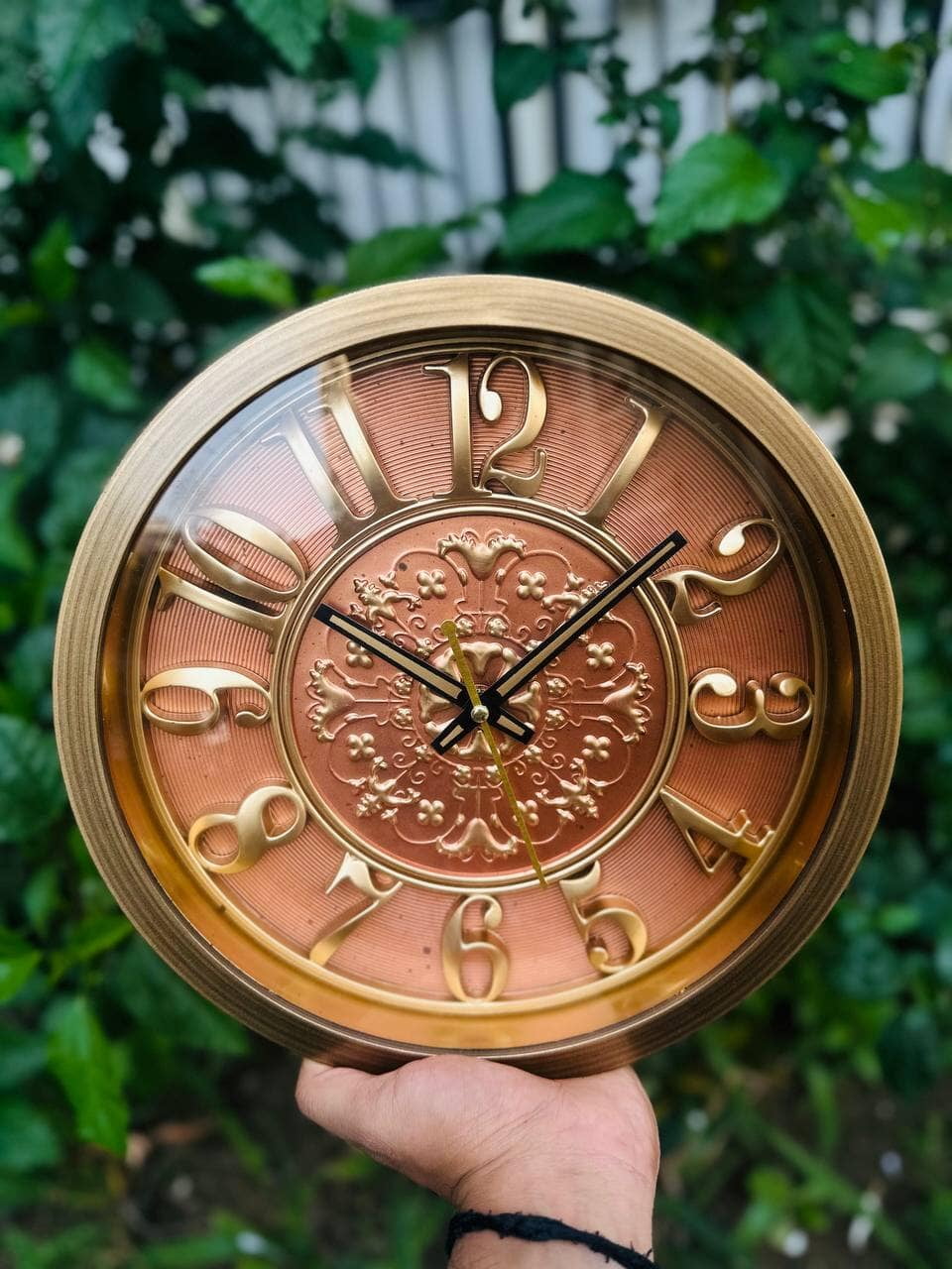 Vintage Product Designer Analogue Round Wall Clock Copper Finish (12 x 12 Inch) Vintage Product Designer Analogue Round Wall Clock Copper Finish (12 x 12 Inch)